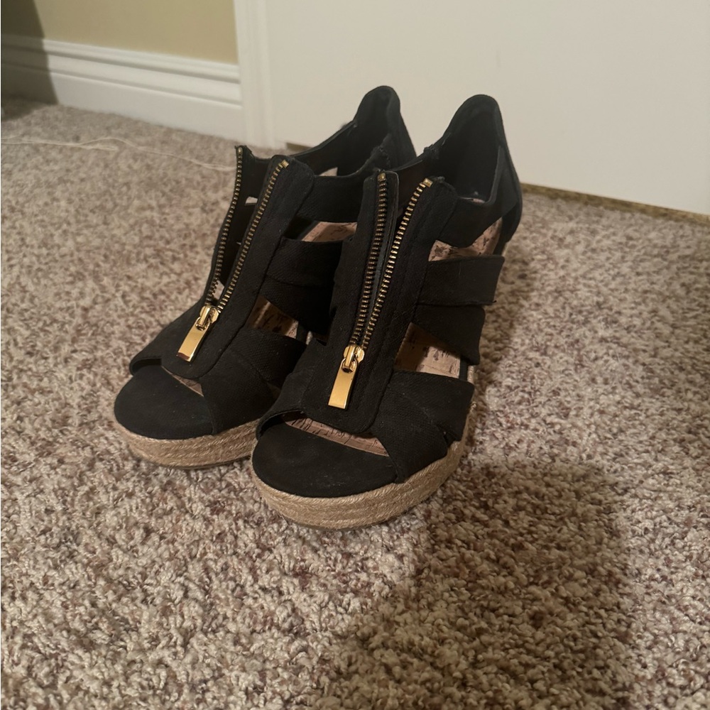 Black heels